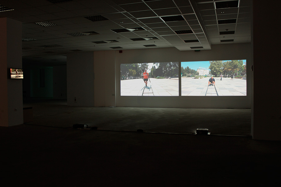 изглед от изложбата на наградите "Unlimited / Mtel", 2011