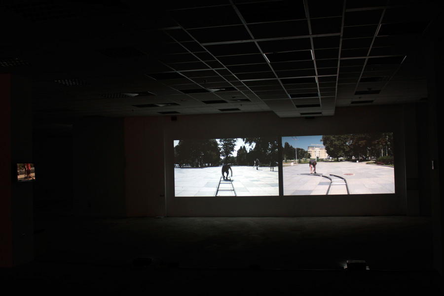 изглед от изложбата на наградите "Unlimited / Mtel", 2011